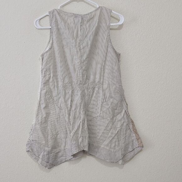 Style & Co. Asymmetrical Cream Tank Top size 10P - Picture 3 of 6